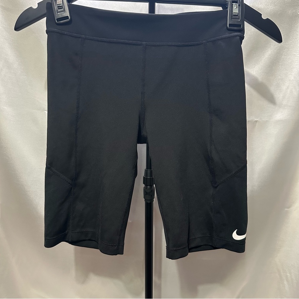 Nike Black Athletic Shorts with Performance Fabric